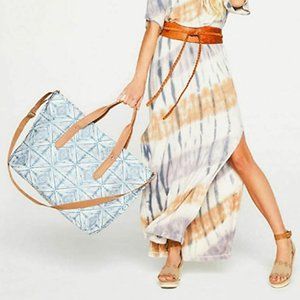 Crown Vintage Geometric Print Overnight Travel Bag